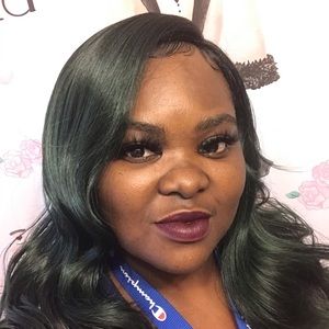 Meet your Posher, Deamberine